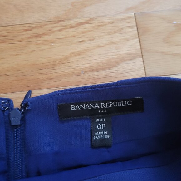 Blue Banana Republic Pencil Skirt - Picture 2 of 3